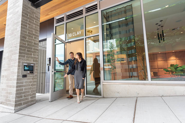 10 Clay Apartments Image