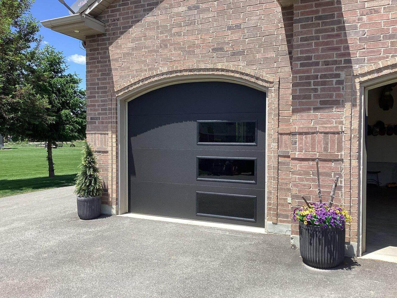Pioneer Overhead Door Image