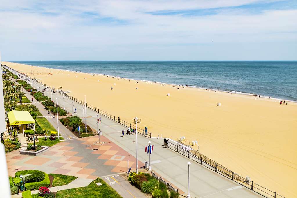 Hampton Inn Virginia Beach-Oceanfront North Image