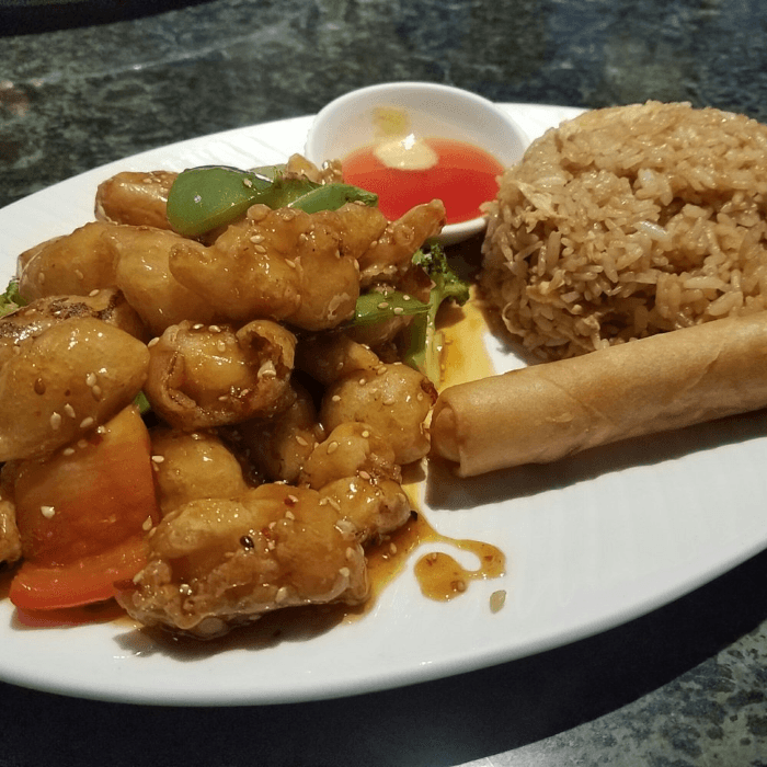 Sesame Chicken (Lunch)
