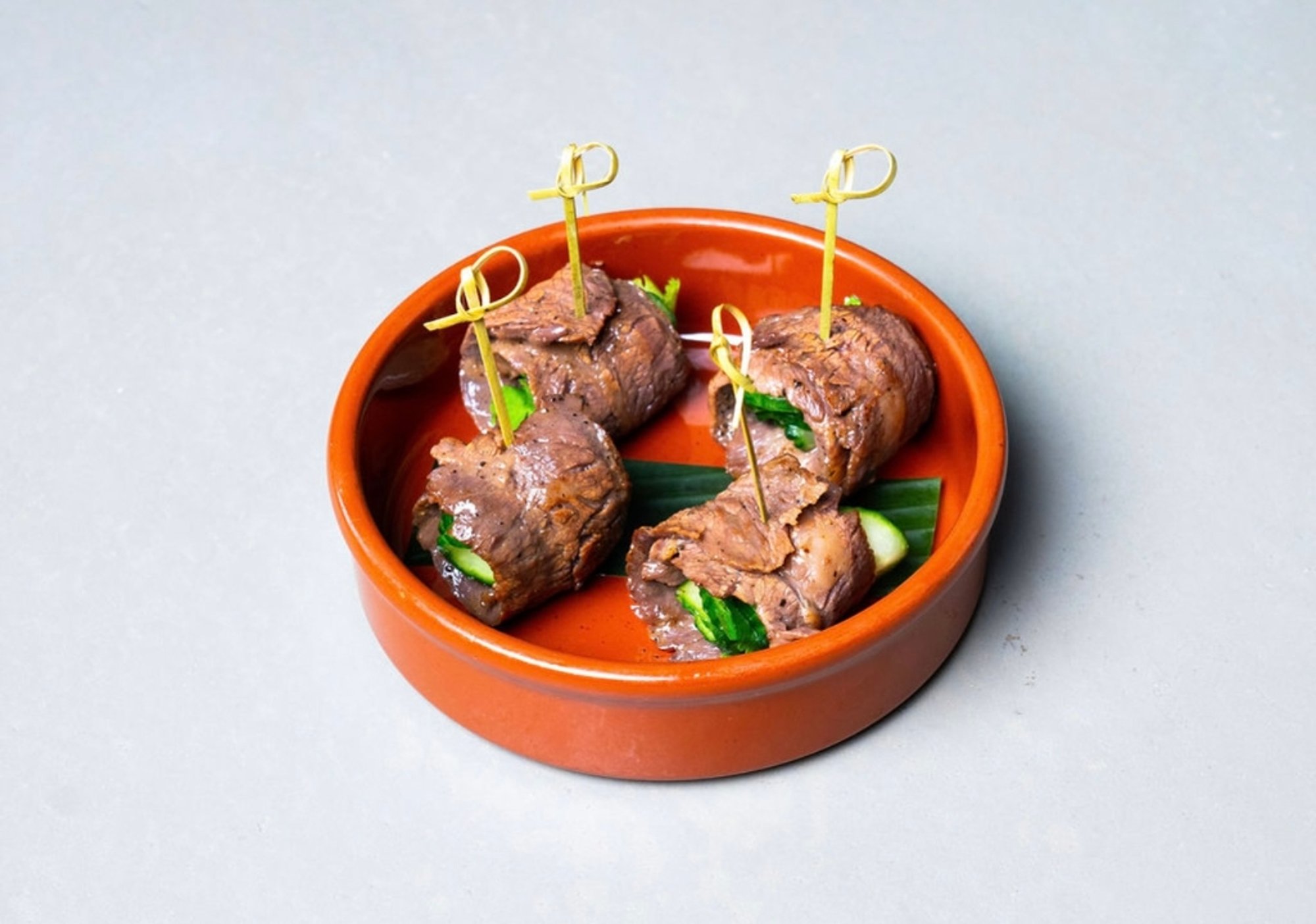 Neua num tok rolls