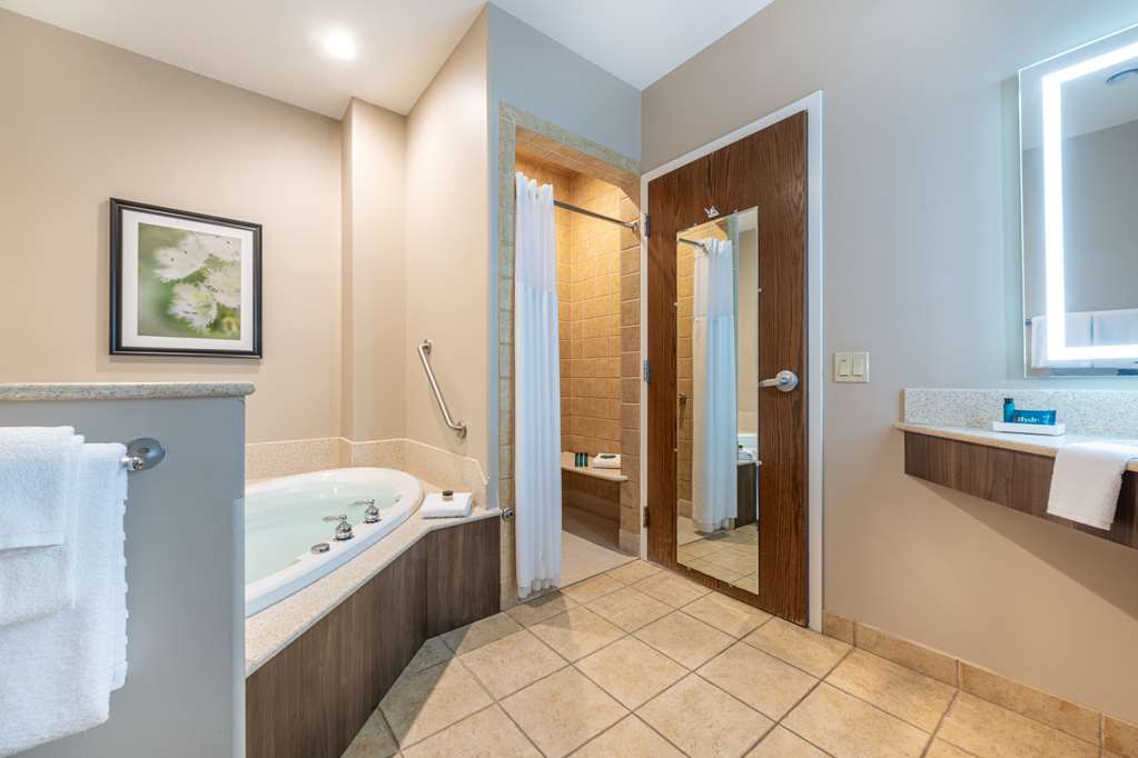 Best Western Plus Waterbury - Stowe Image