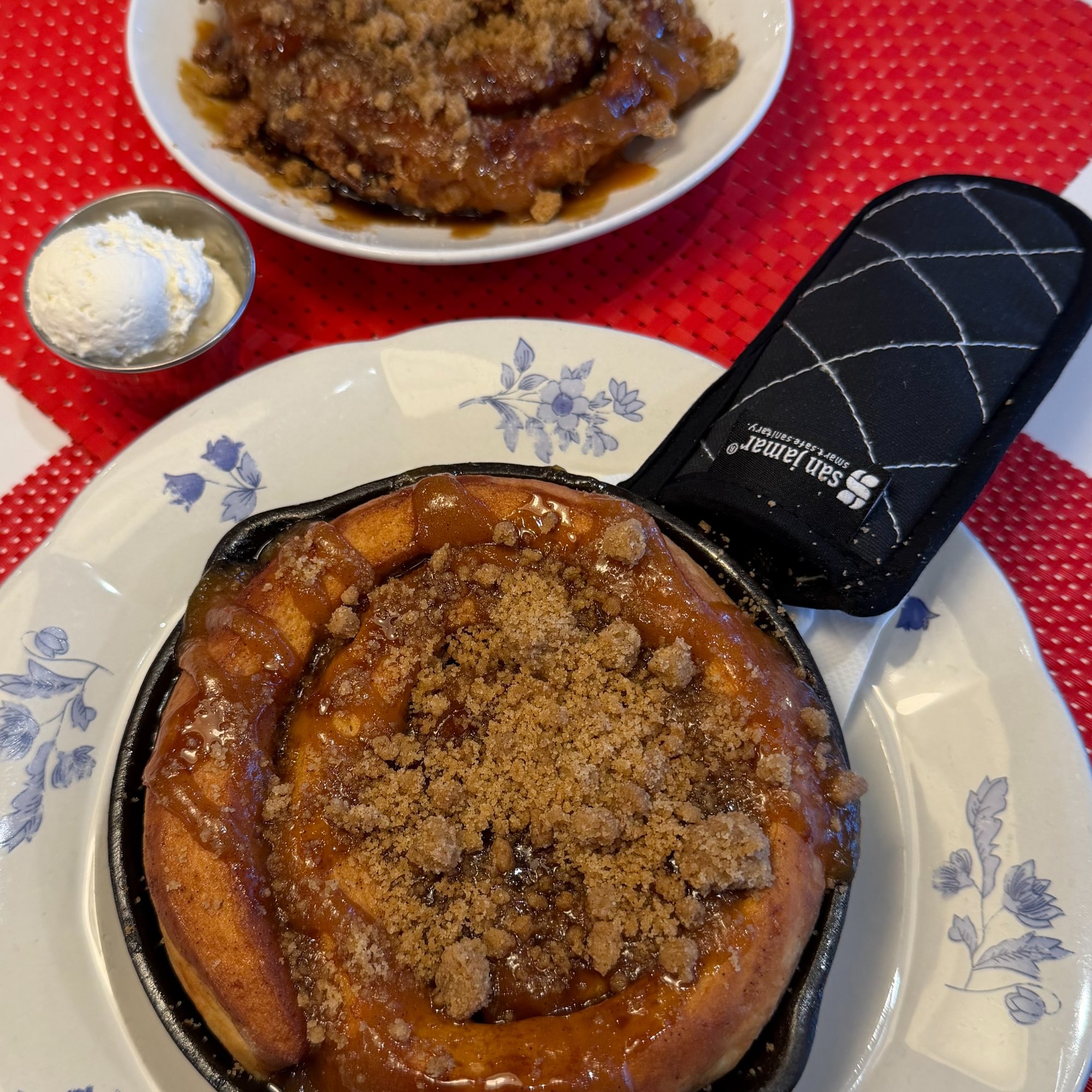 Peach Cobbler Roll