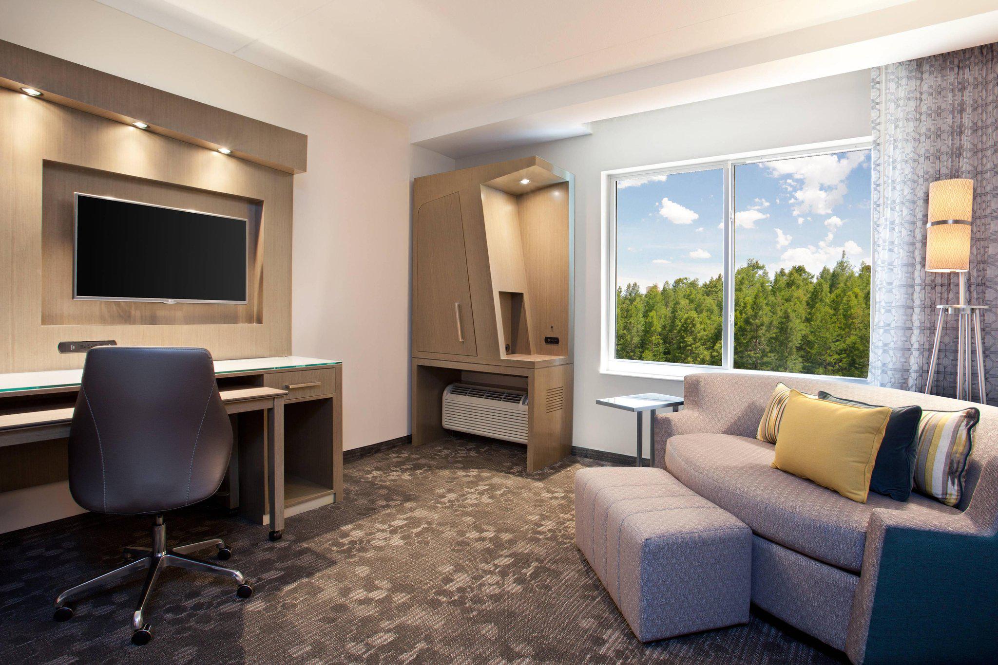 Courtyard by Marriott Orlando South/Grande Lakes Area Photo