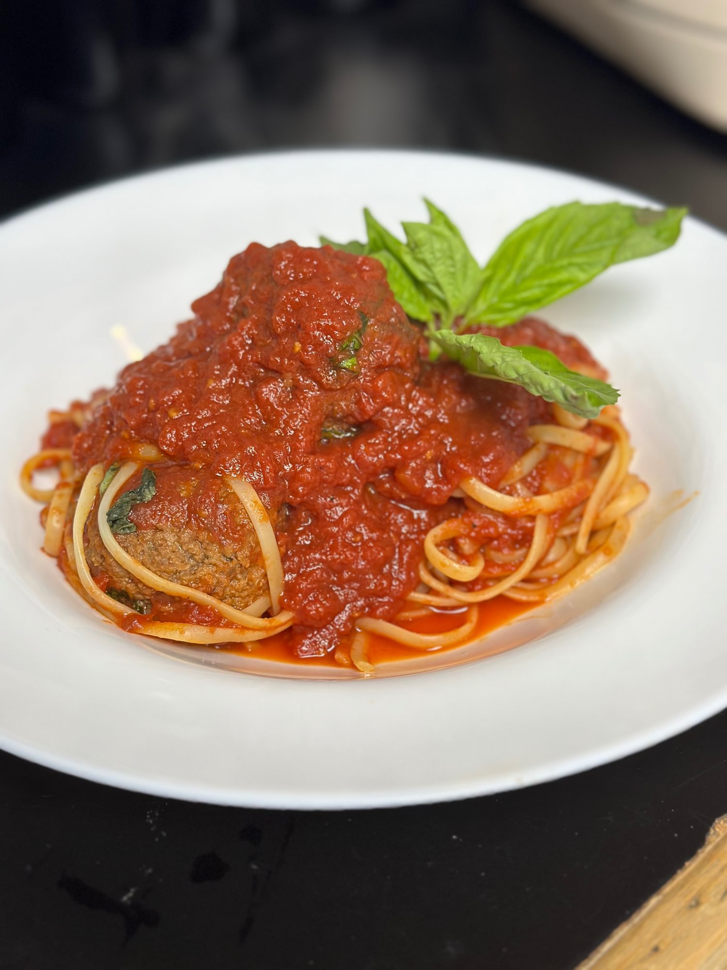 Meatballs w/ Spaghetti