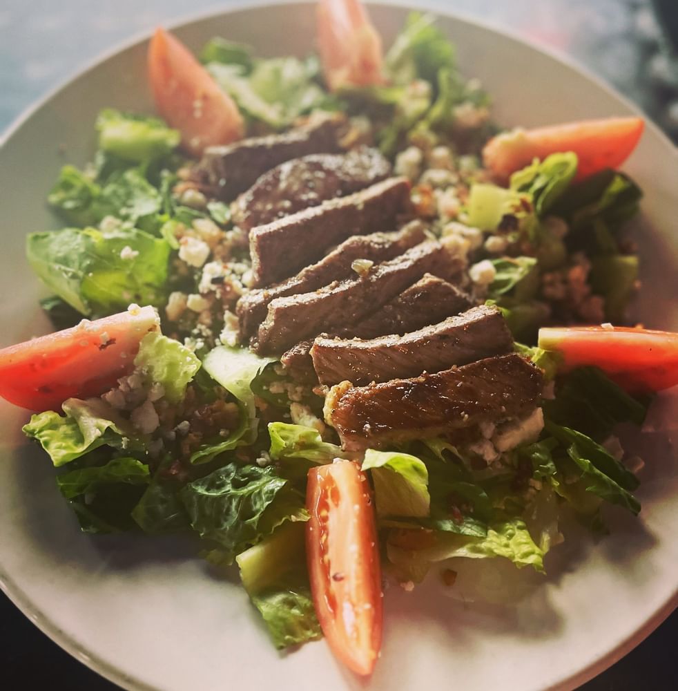 Black & Blue Salad