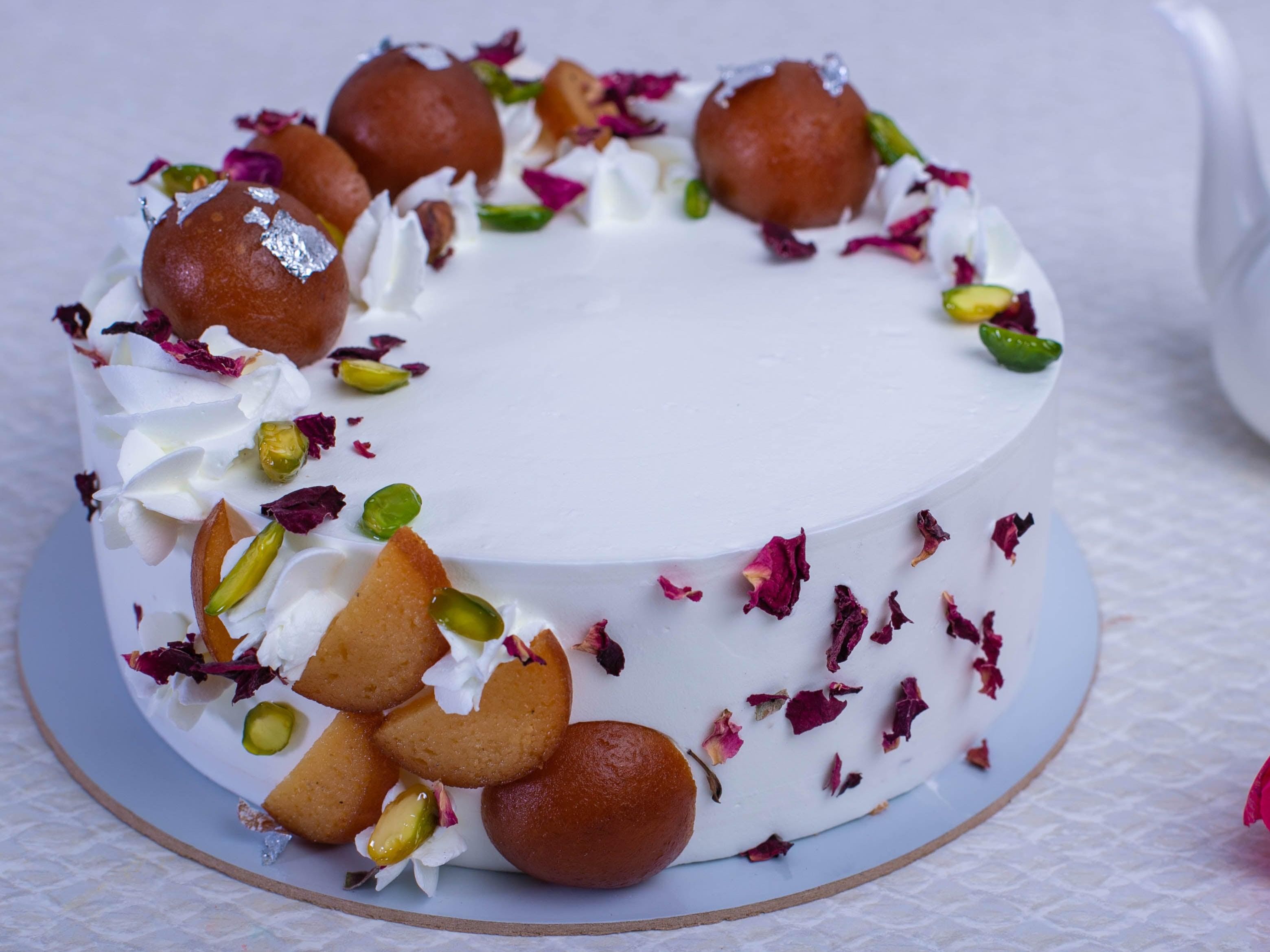 GULAB JAMUN CAKE