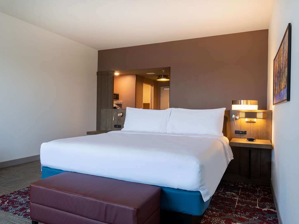 Hilton Garden Inn Jeffersonville Louisville North Image