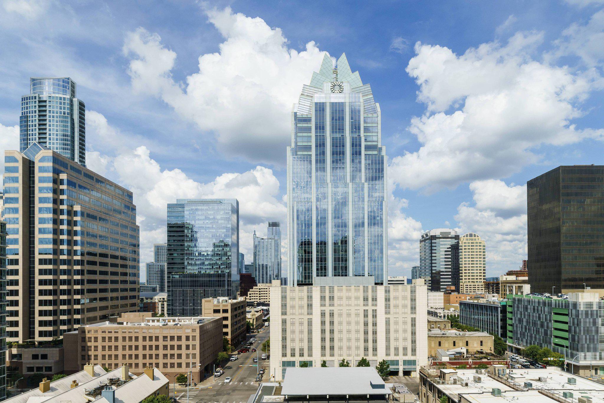 Residence Inn by Marriott Austin Downtown/Convention Center Photo