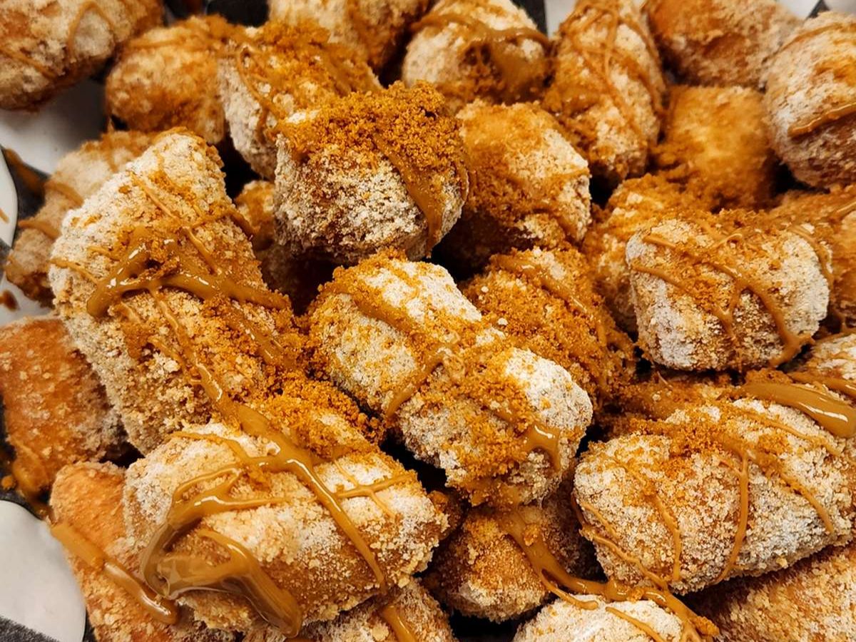 Zeppoles