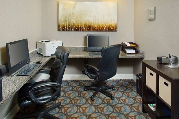 Images Homewood Suites by Hilton Manchester/Airport
