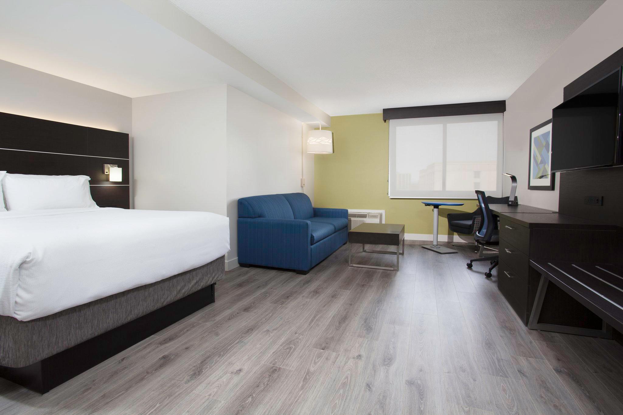 Holiday Inn Express & Suites Mississauga-Toronto Southwest, an IHG Hotel Mississauga
