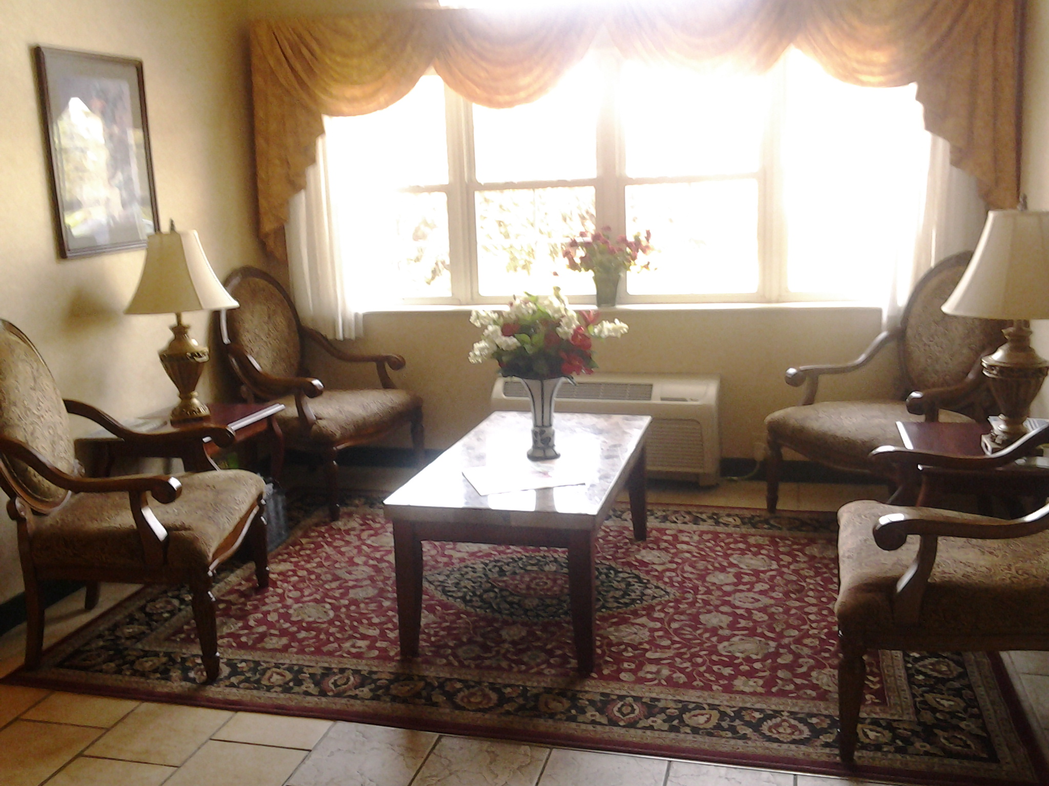 BridgePointe Inn & Suites Image