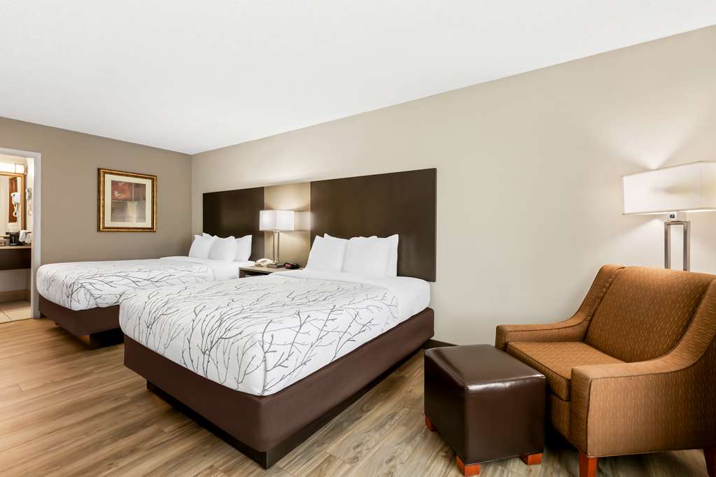 Best Western Fayetteville Inn Image