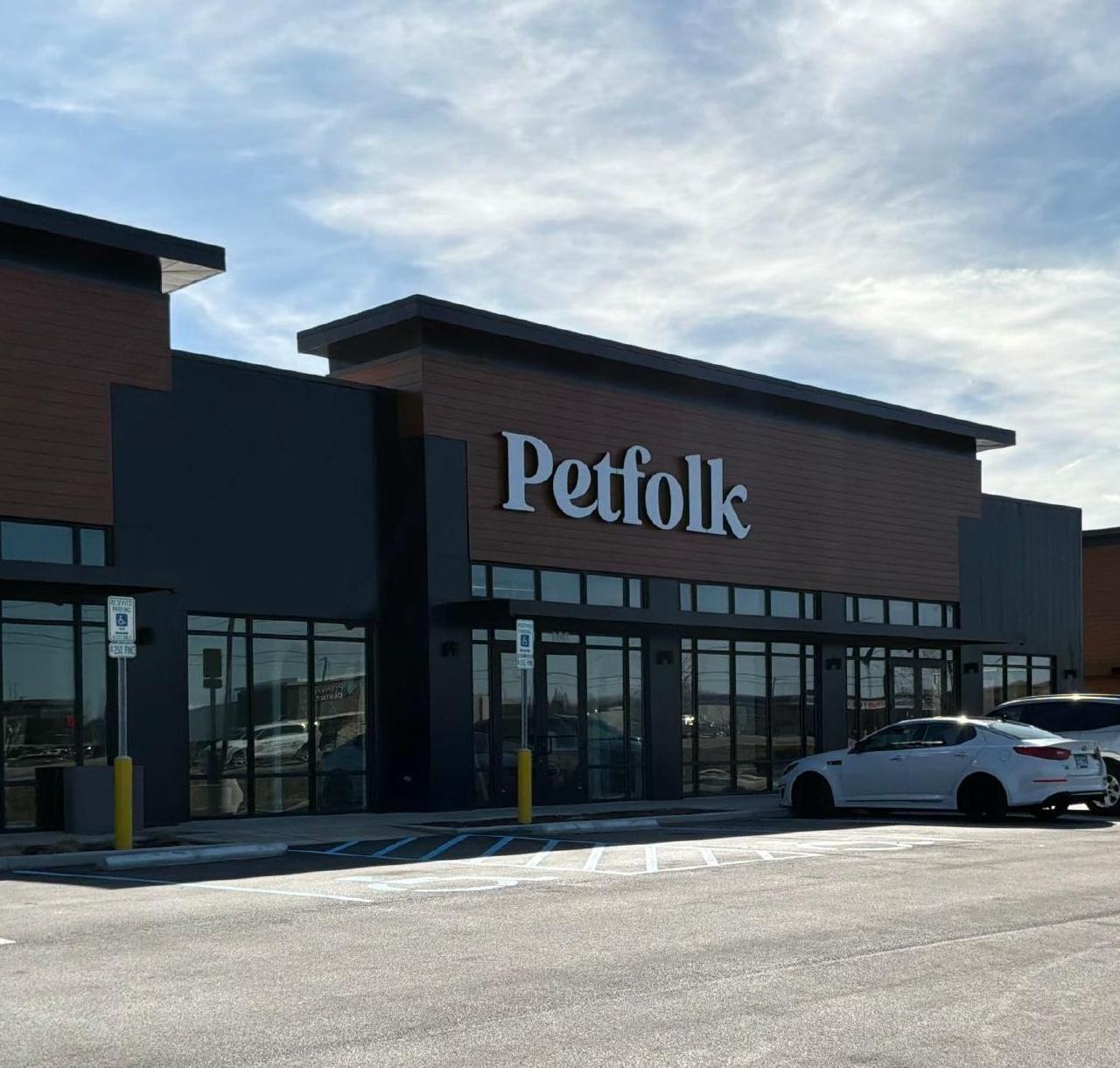 Petfolk Veterinary & Urgent Care - Noblesville