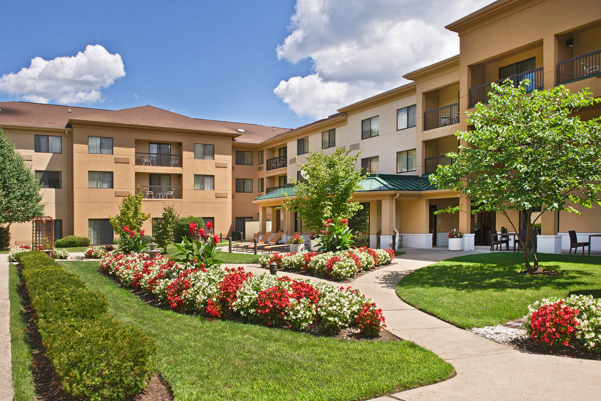 Courtyard by Marriott Parsippany Photo