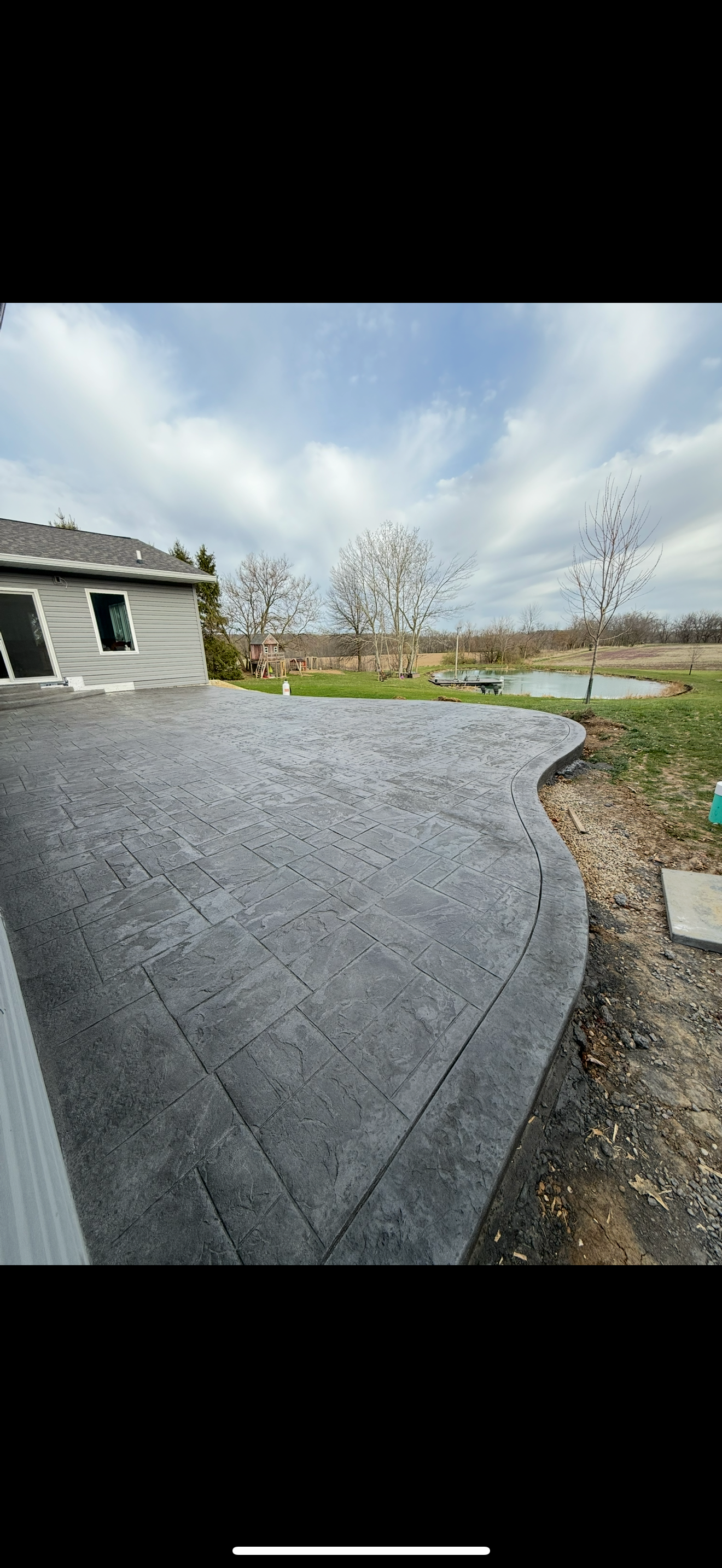 Vertical Vision Concrete Image