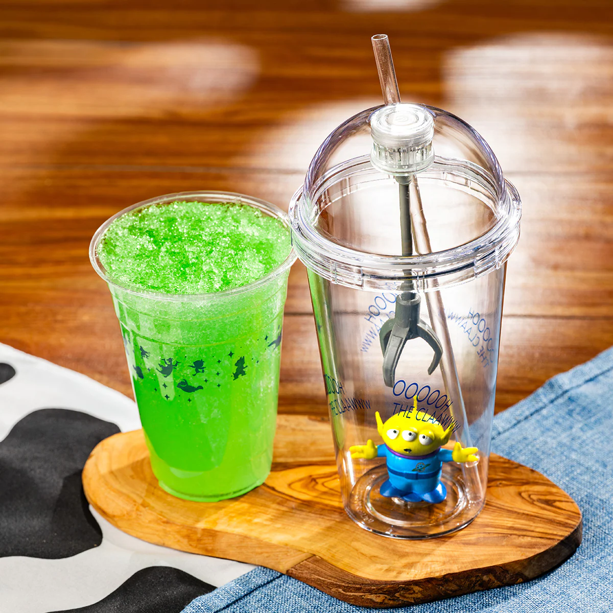 Frozen Mystic Portal Punch in an Alien Sipper