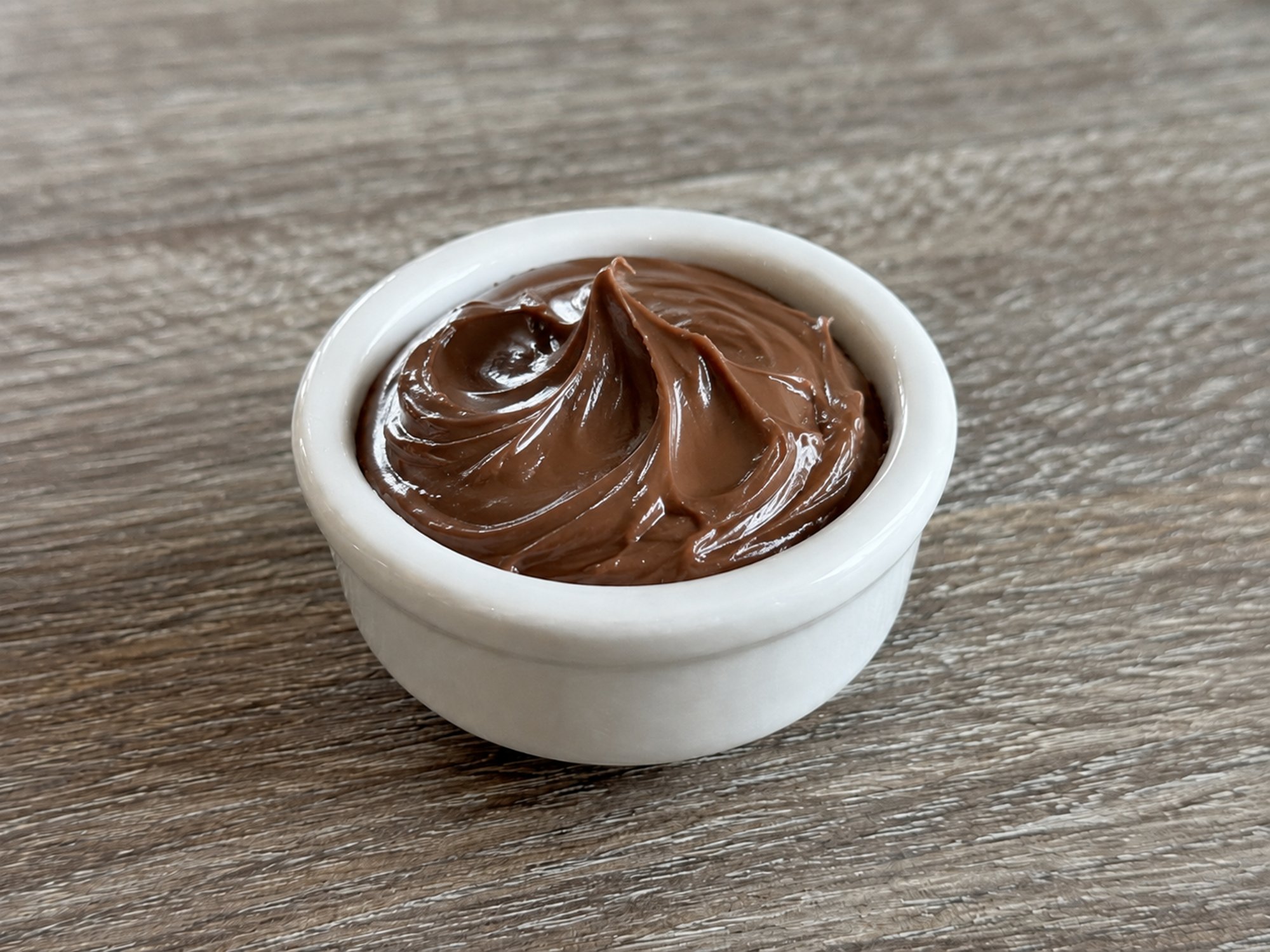 2oz Nutella