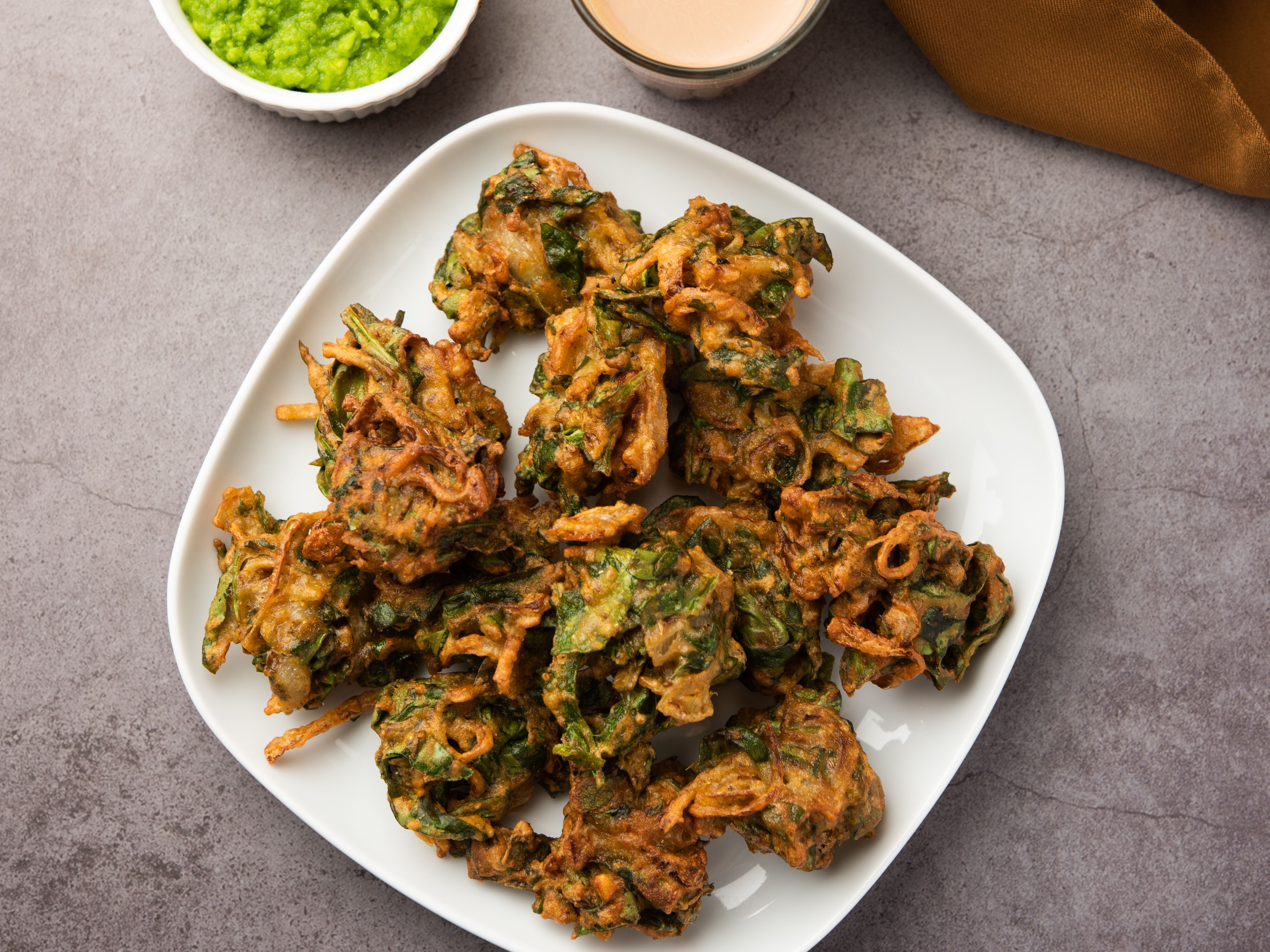 Onion Spinach Pakoda