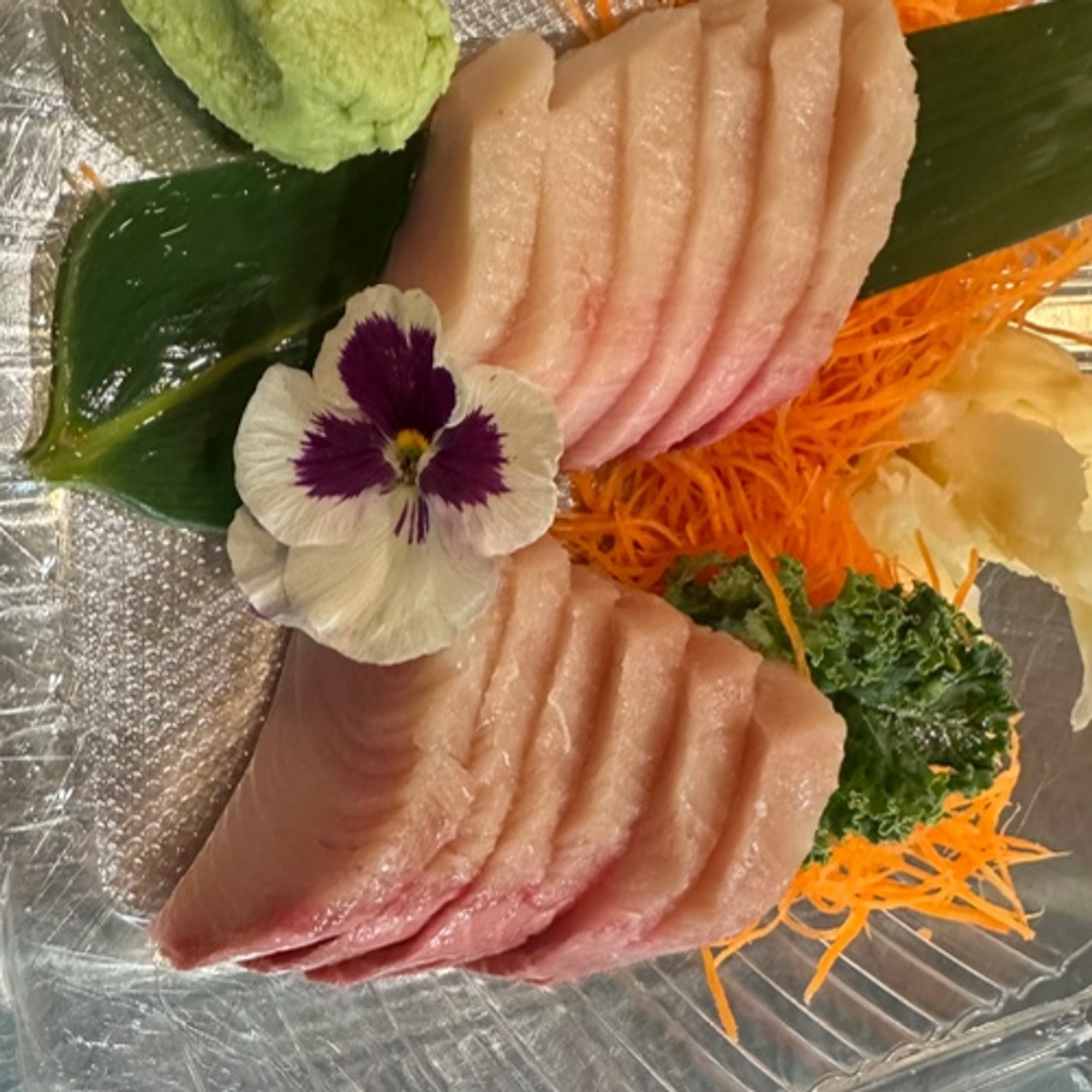 Hamachi Sashimi (12 Pc)