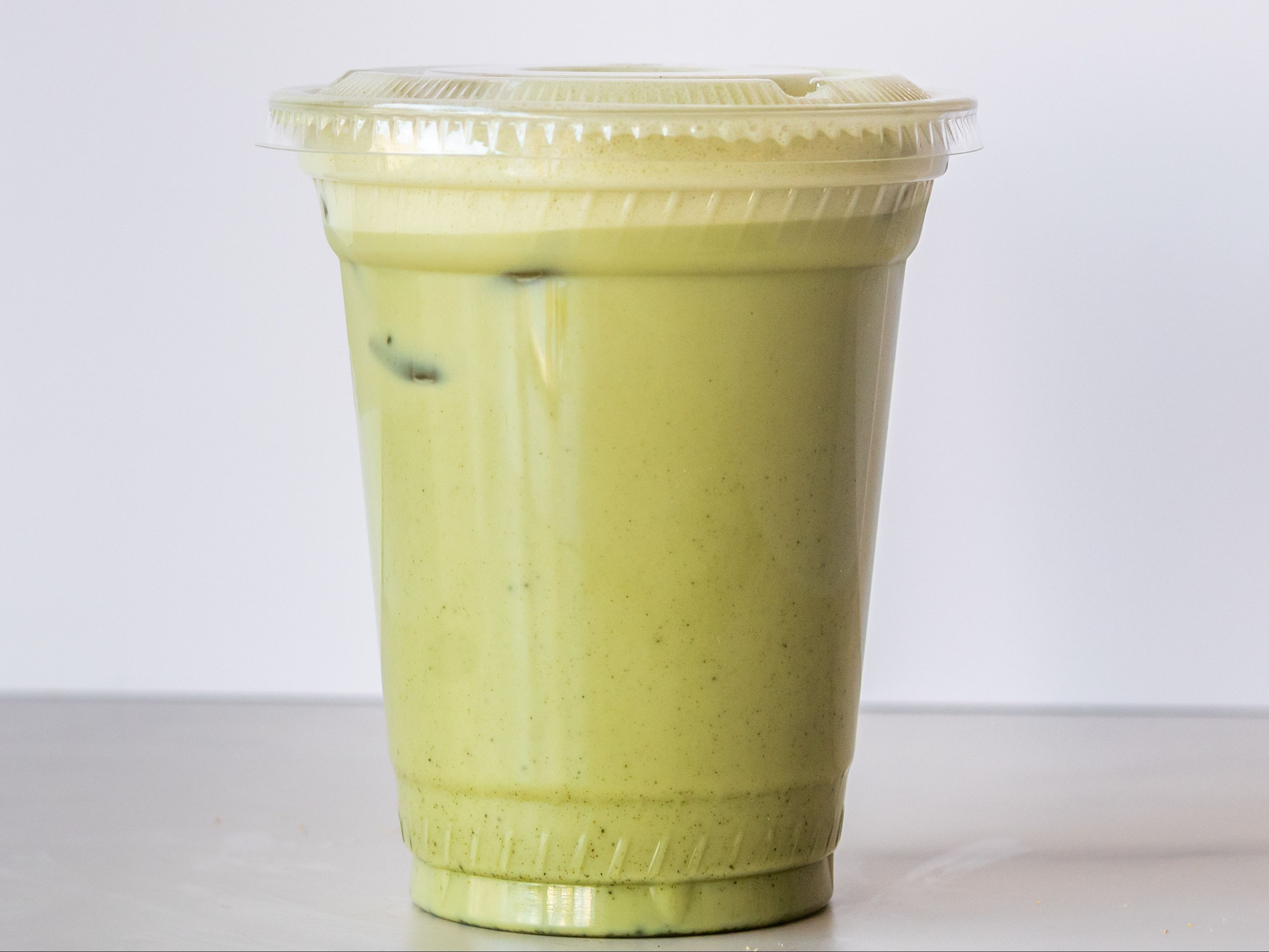 16 oz Iced Matcha Latte