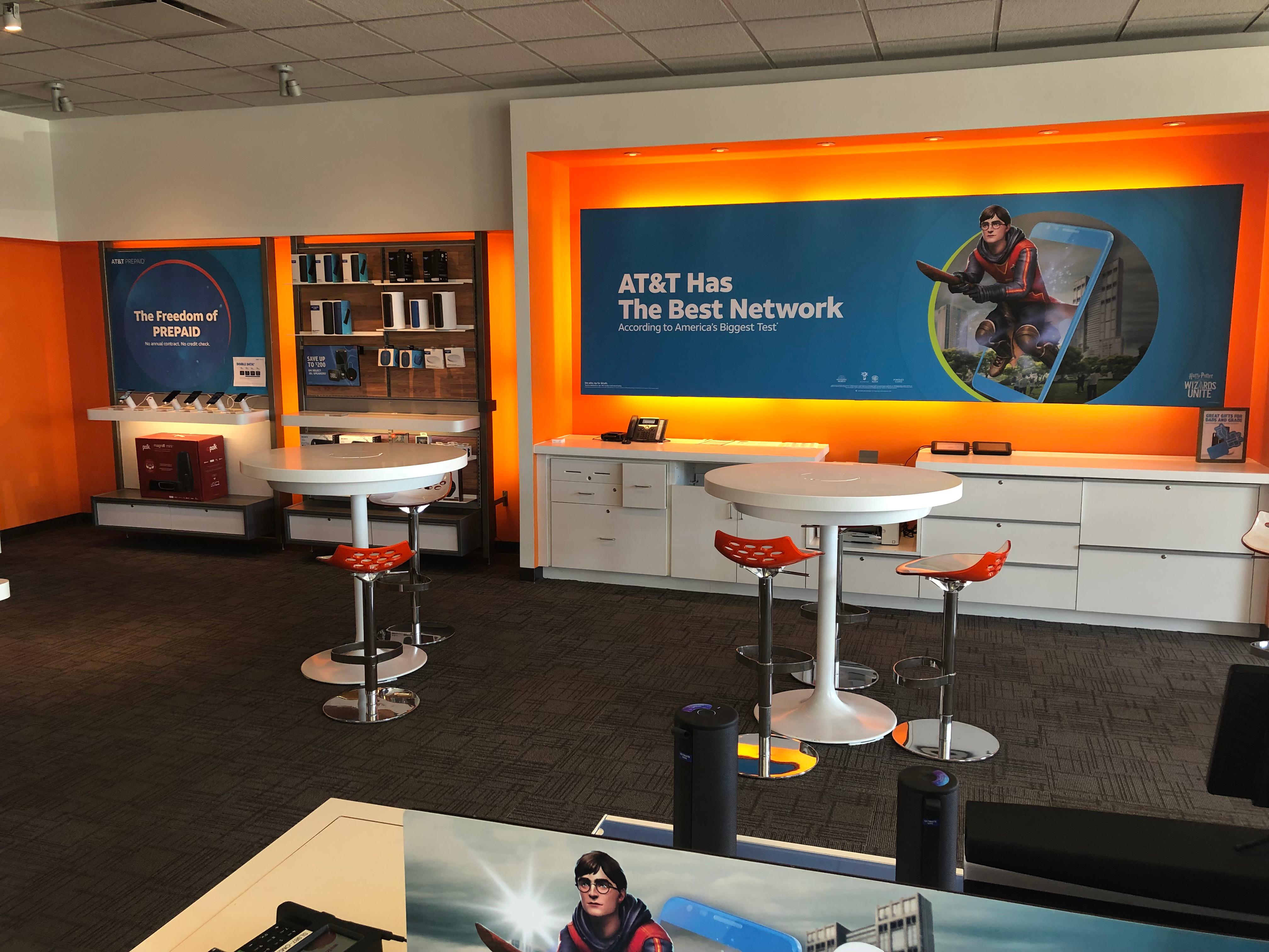 AT&T Store Photo