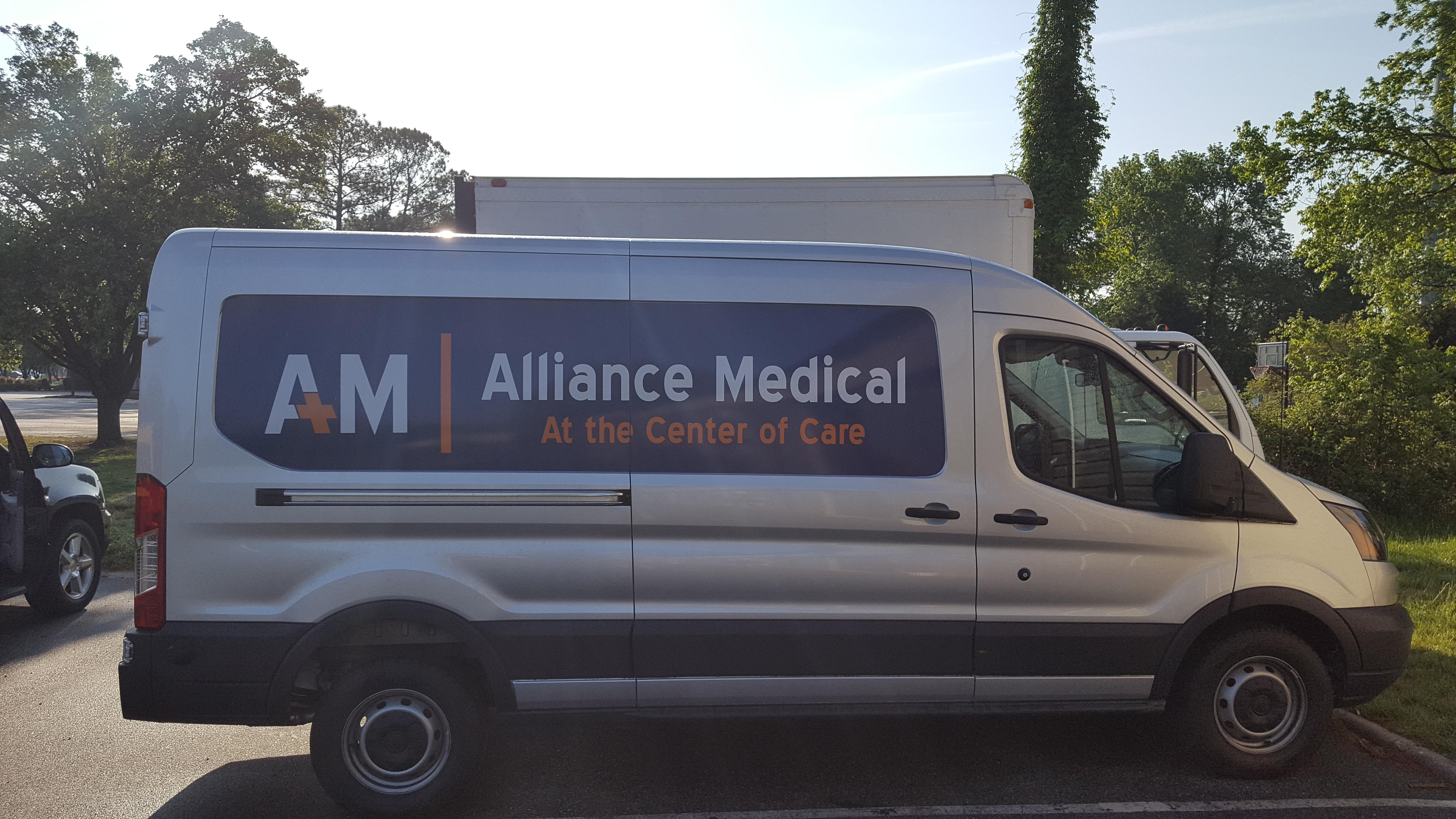 SpeedPro Imaging Logo