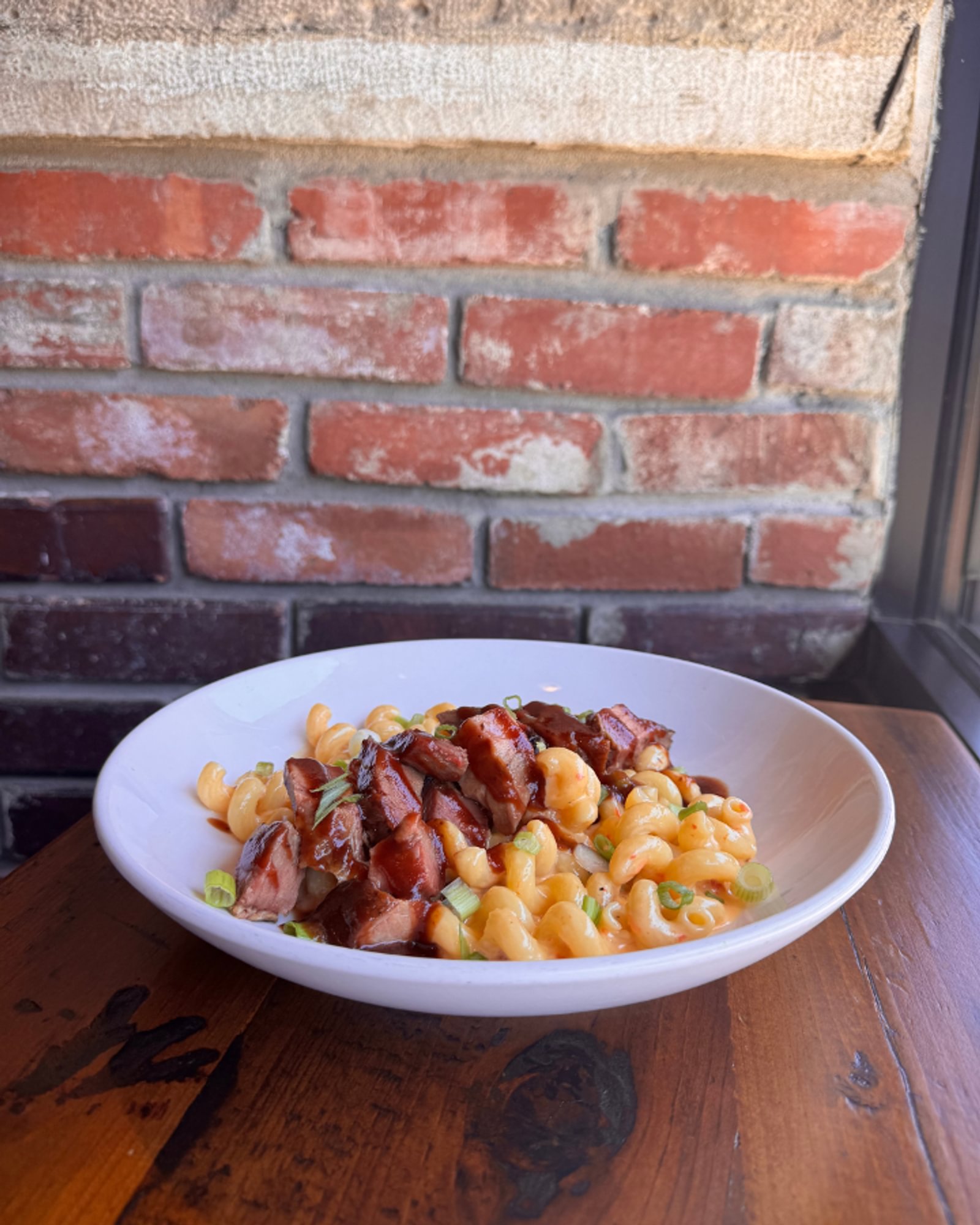 Brisket Burnt Ends with Mac N Cheese