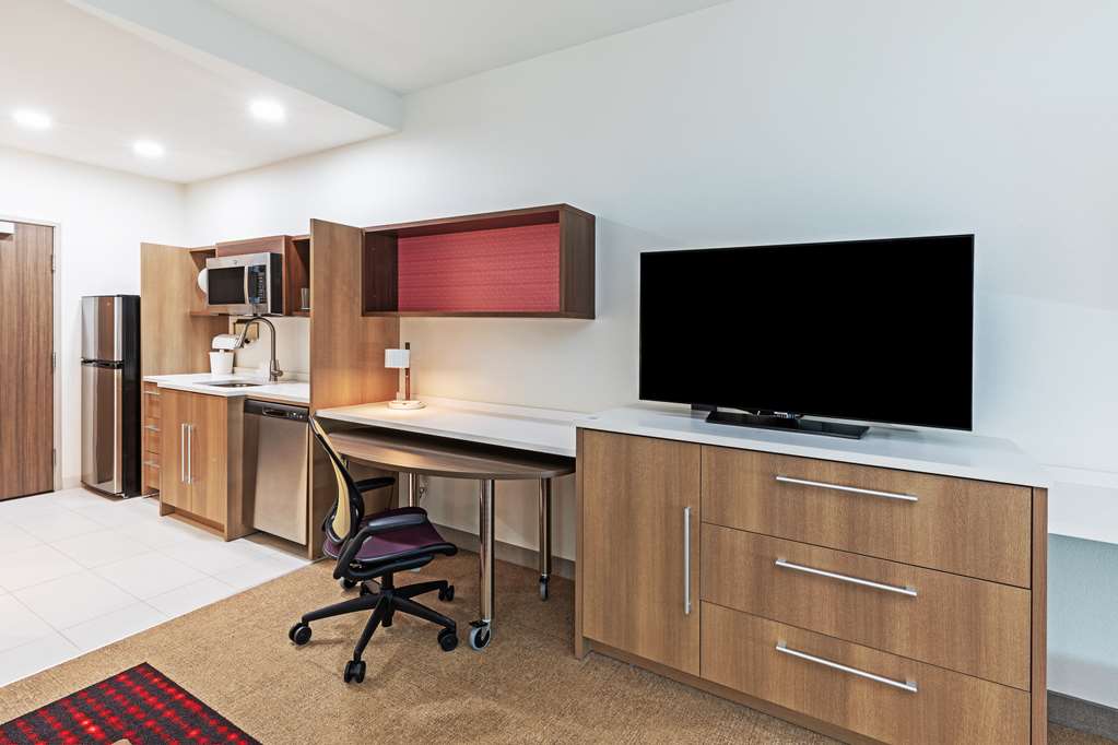 Home2 Suites by Hilton Weatherford Image