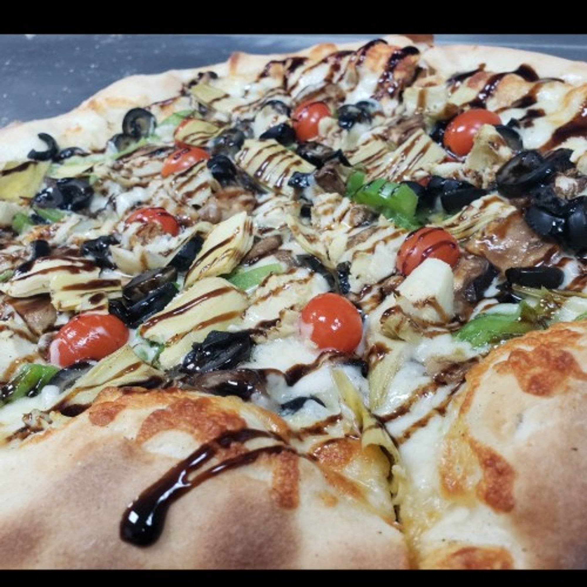 Mediterranean Pizza