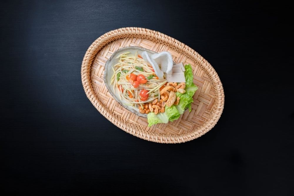 Tum Mak Houng (Papaya Salad) ຕໍ່າໜາກຮຸ່ງ