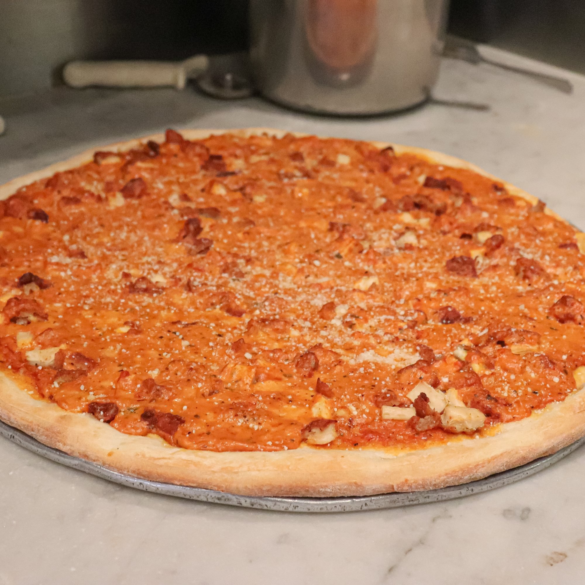Chicken, Vodka Sauce Pizza
