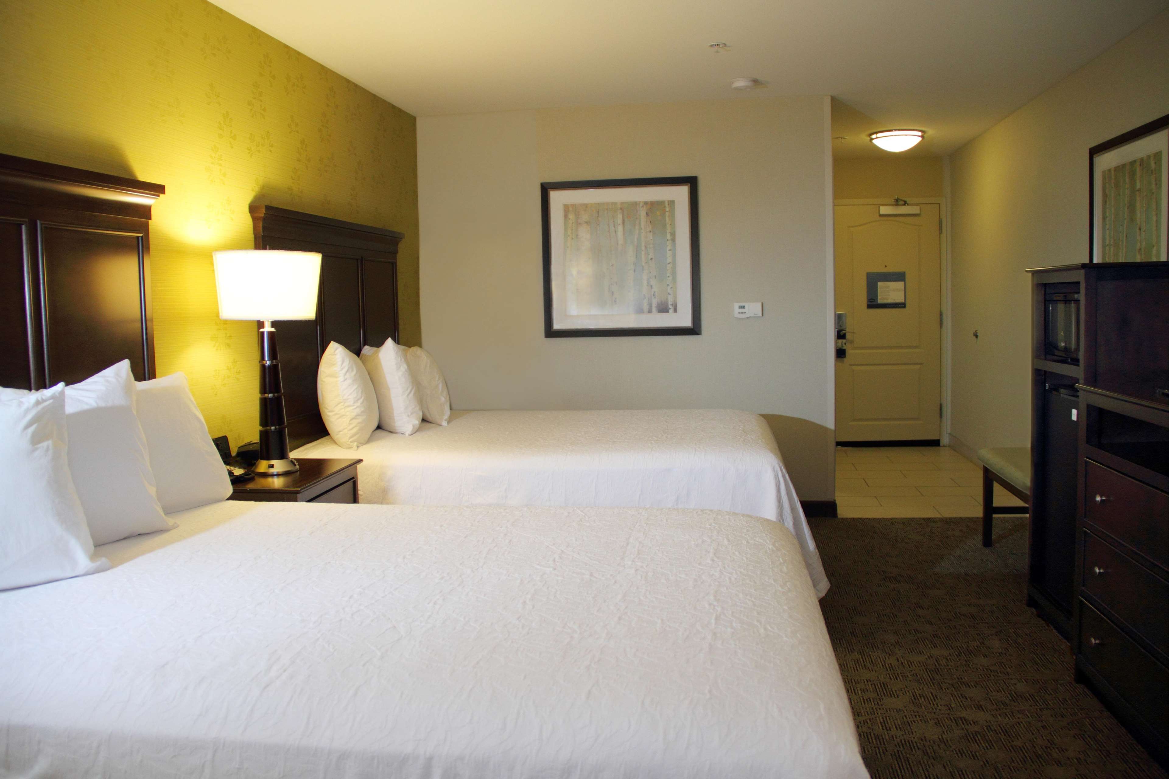 Hampton Inn & Suites Manteca Photo