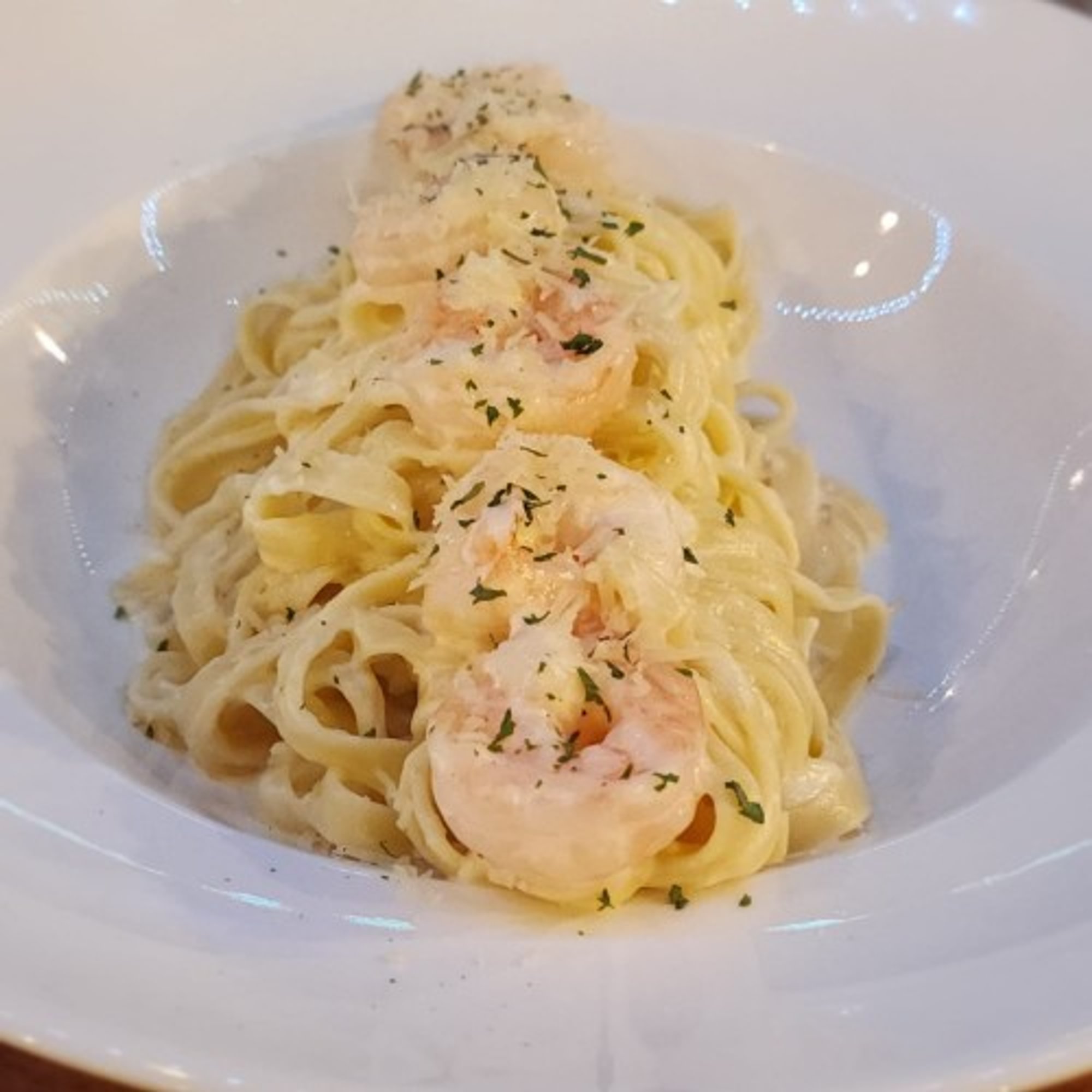 Creamy Garlic Shrimp Pasta