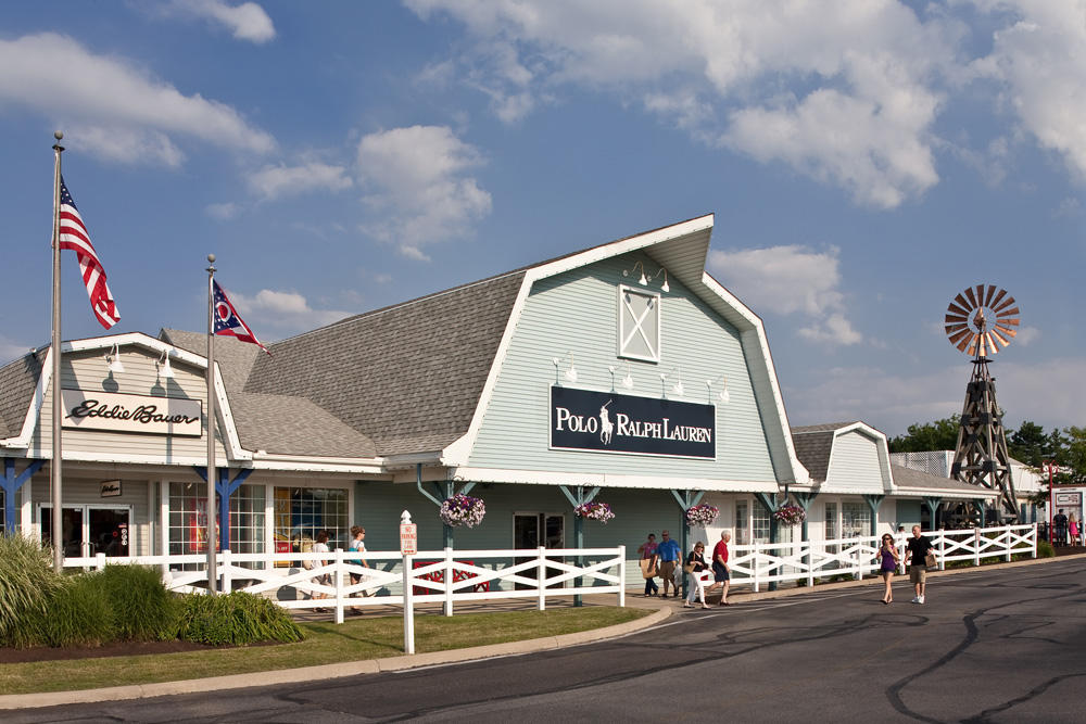 nike outlet in aurora farms