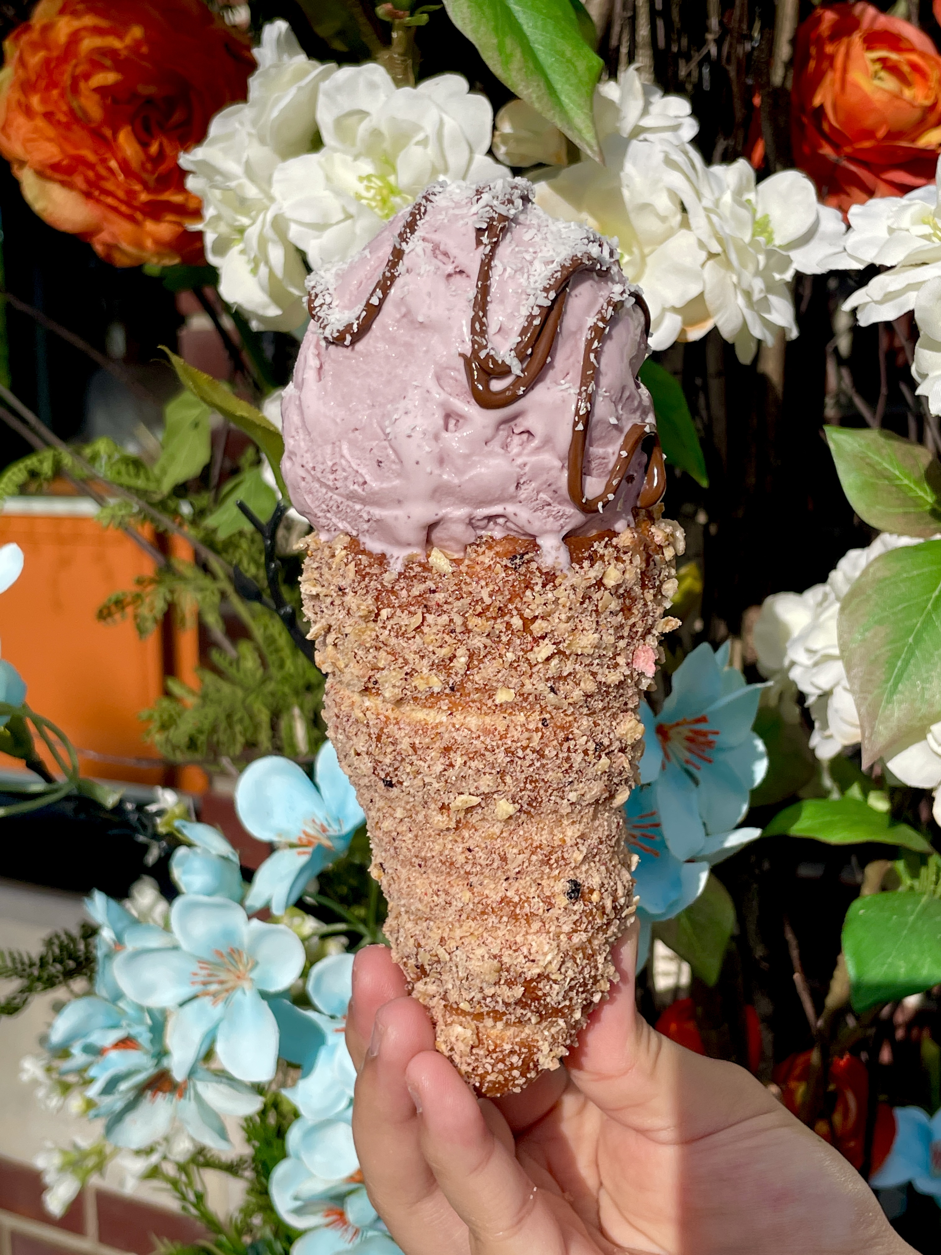 Kurly Ku¨rto?sh Café Image