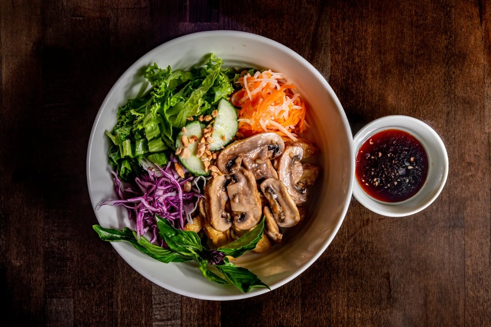 Tofu & Mushroom Vermicelli / Bun Chay