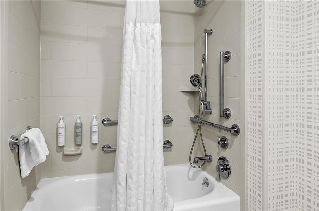 Hampton Inn Daleville Image