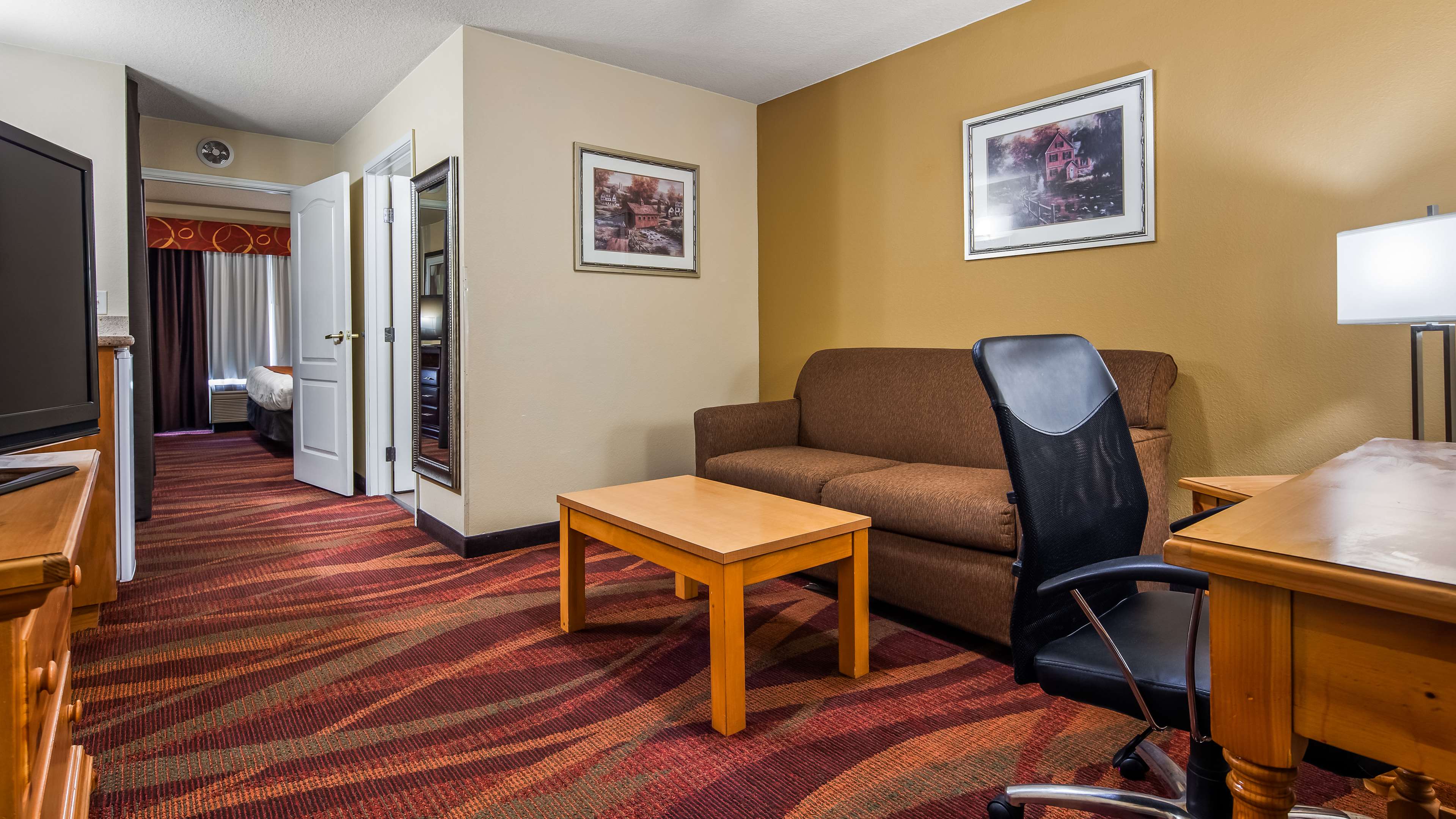 Best Western Plus Fort Wayne Inn & Suites North Photo