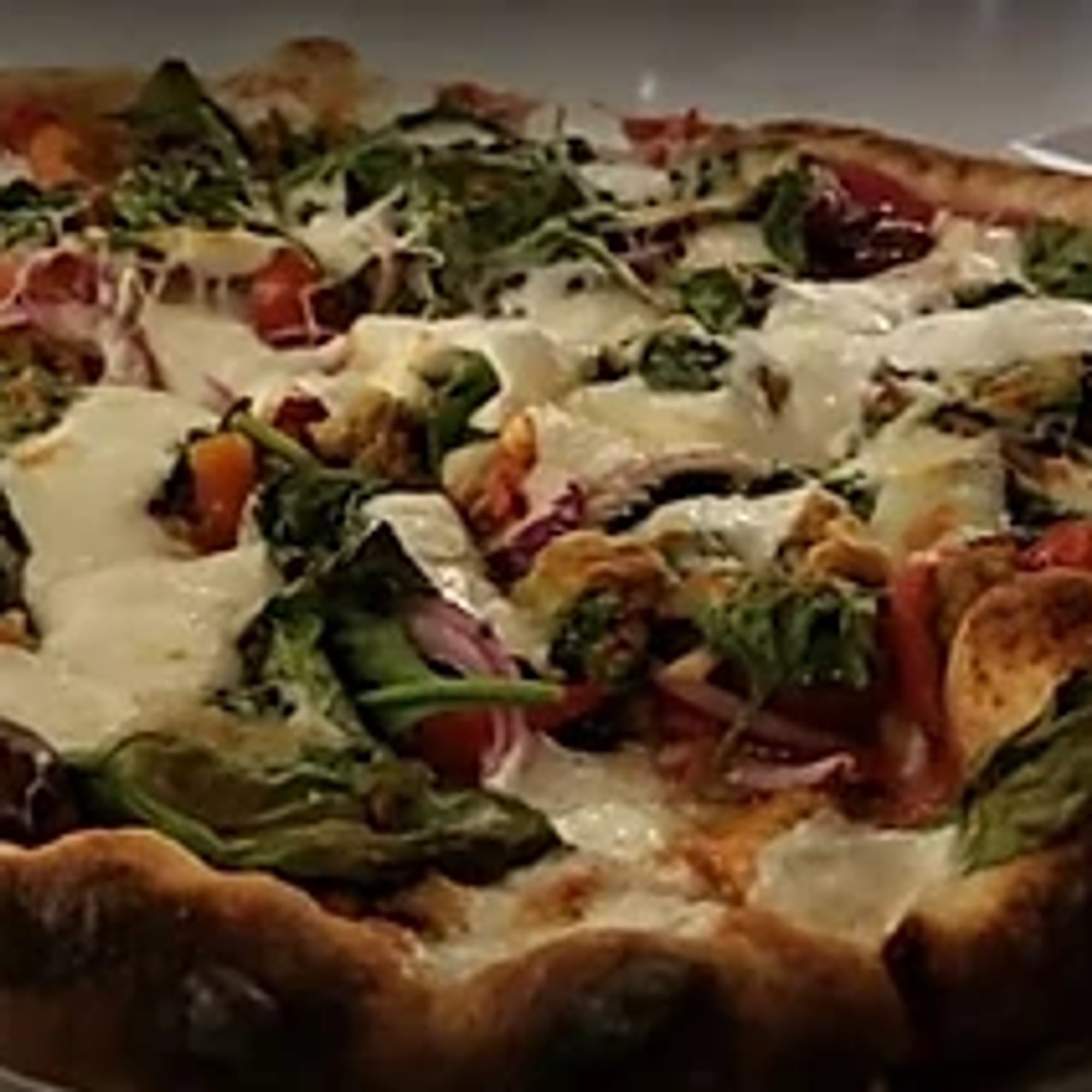 Veggie Delight Pizza (Medium)