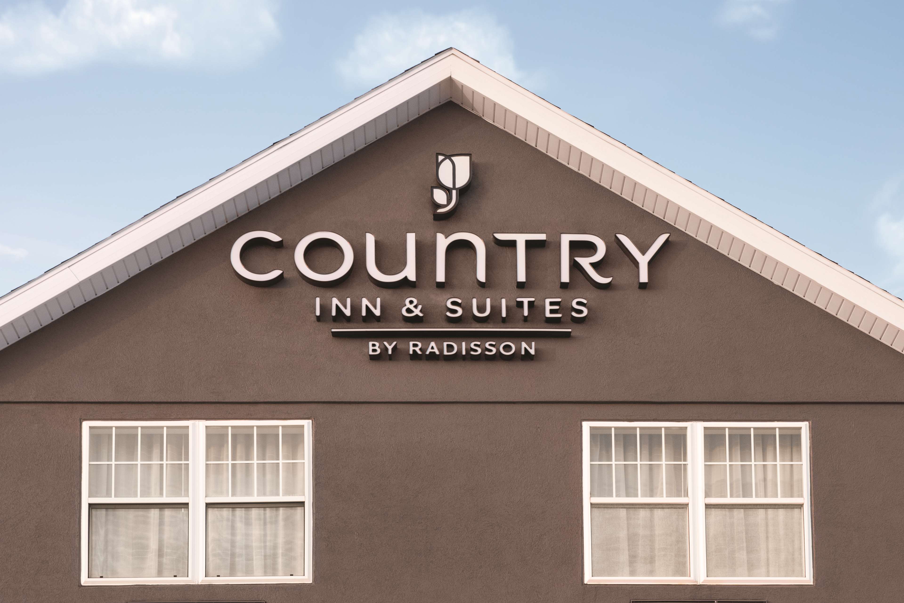 Country Inn & Suites by Radisson, Dubuque, IA Photo
