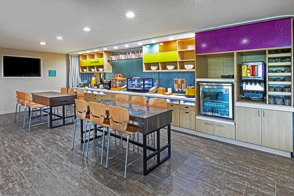 Home2 Suites by Hilton Weatherford Image