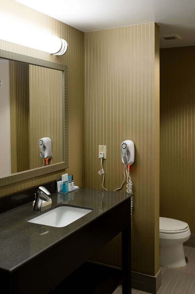 Hampton Inn Oxford/Conference Center Image