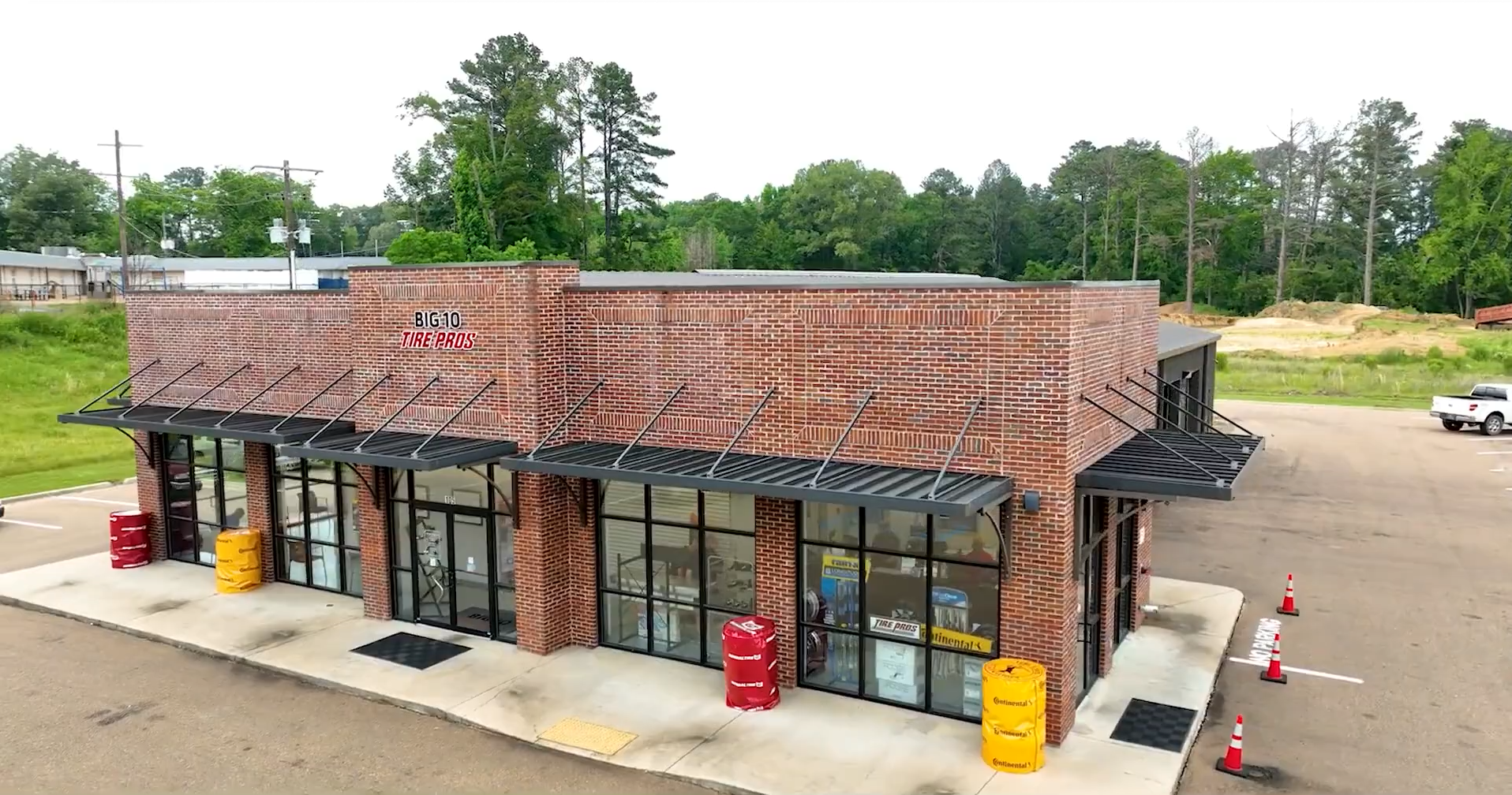 Big 10 Tire Pros Image