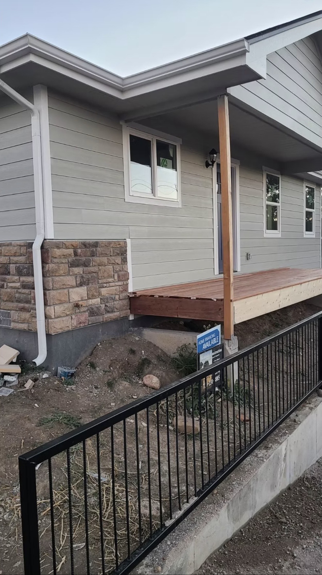 Simon's Construction Image