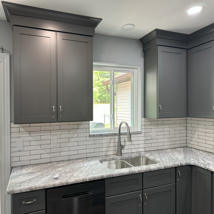 E A Contractors LLC Image