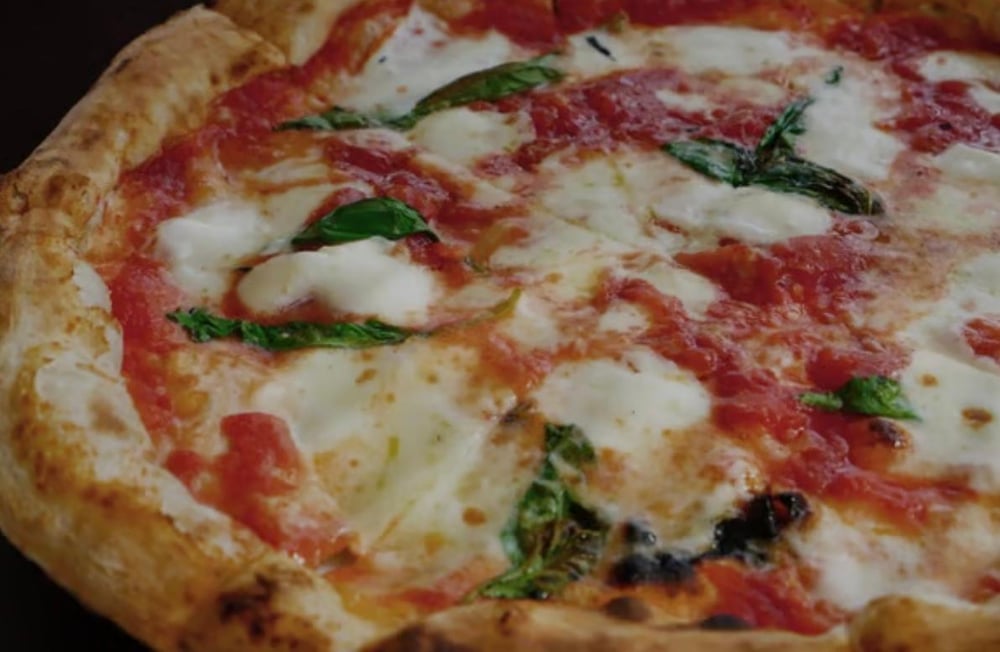 SM GLUTEN FREE SEXY PIZZA