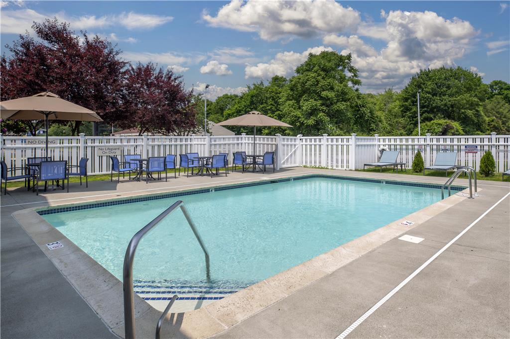 Best Western Mystic Hotel Image