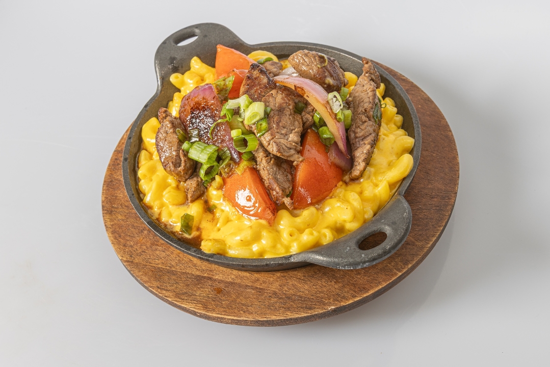 The Lomo Saltado Mac & Cheese